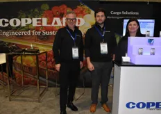 Gerd Uitdewilligen, Kevin Rorie and Pamela Jordan with Copeland.